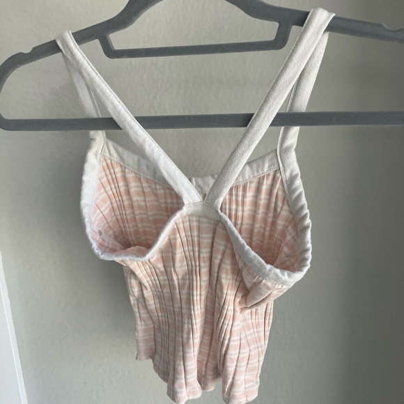 Pink and white crop top. - Picture 2 of 2